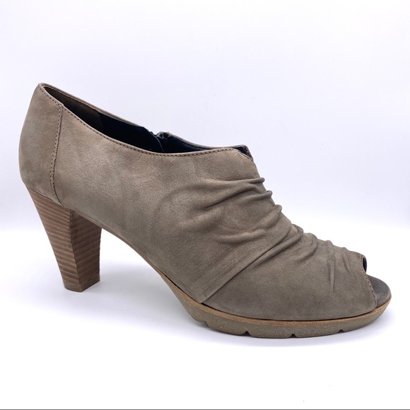 Like new Paul Green open toe booties - Picture 2 of 6